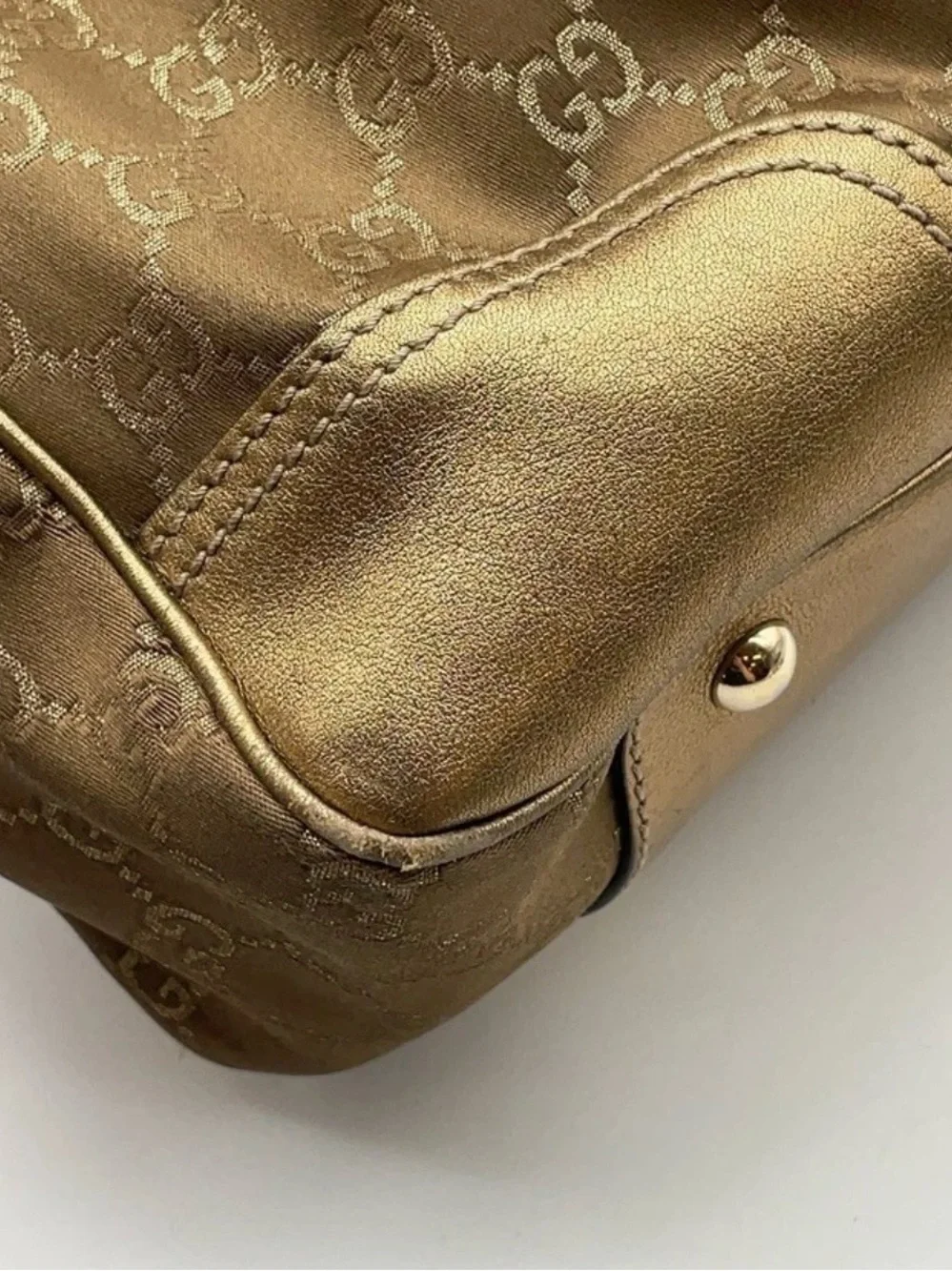 Authentic Gucci Metallic Brown GG Monogram Shoulder Bag - Picture 5 of 16